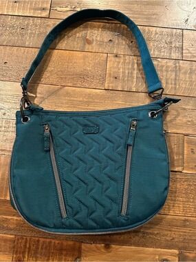 Lug Teal Quilted Shoulder Bag